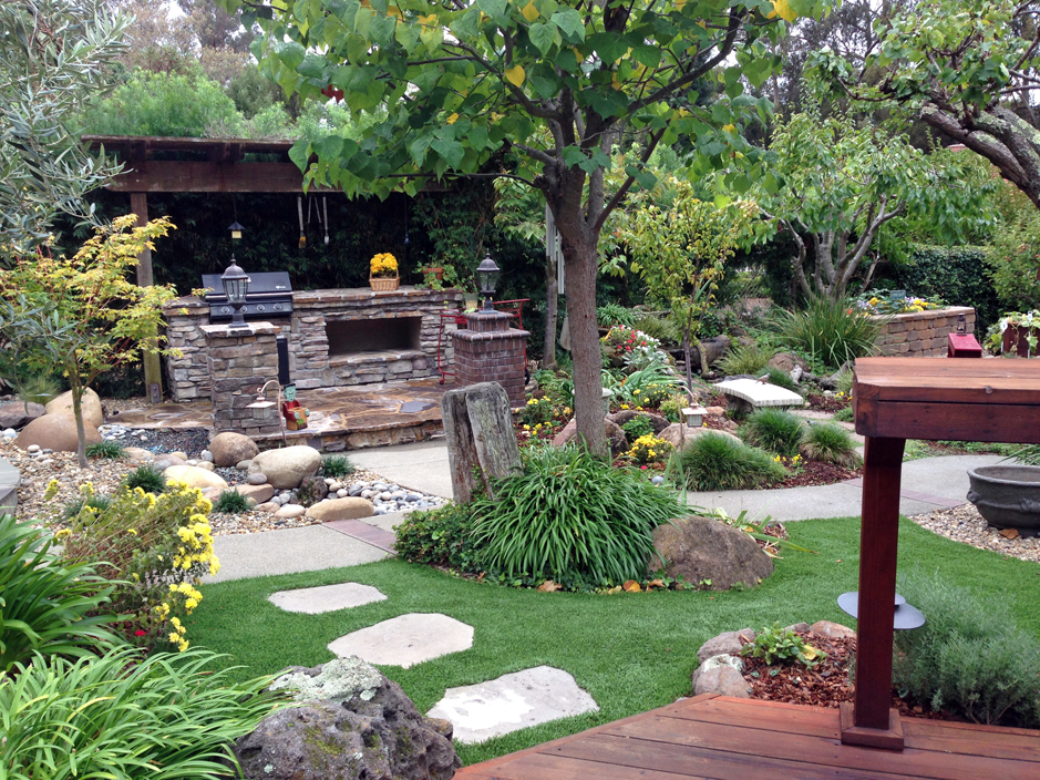Fake Turf Big Bend Wisconsin Landscape Design Small Backyard Ideas