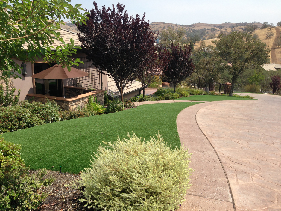 Grass Installation Rosendale, Wisconsin Backyard Playground, Front Yard Design