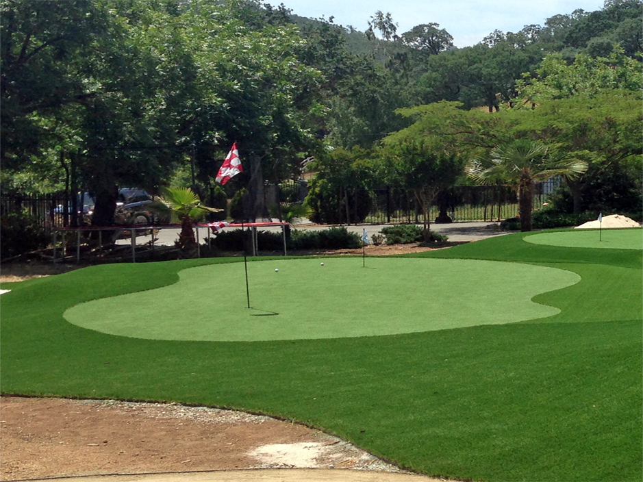 How To Install Artificial Grass Hilbert, Wisconsin Putting Green, Front Yard
