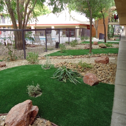 Faux Grass Hartland, Wisconsin Landscape Rock, Commercial Landscape