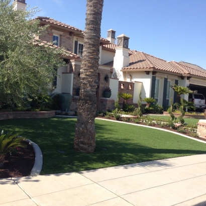 Green Lawn Evansville, Wisconsin Landscape Ideas, Front Yard Ideas