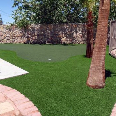 Green Lawn Kekoskee, Wisconsin Best Indoor Putting Green, Backyard Ideas