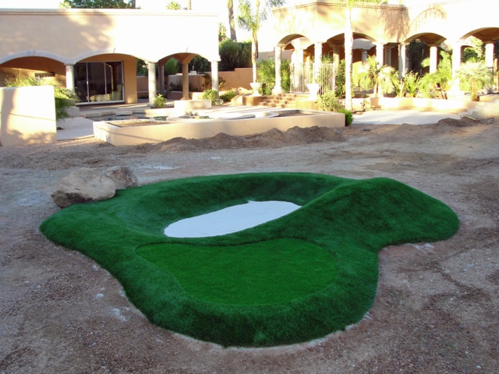 Faux Grass Winchester, Wisconsin Indoor Putting Greens, Commercial Landscape