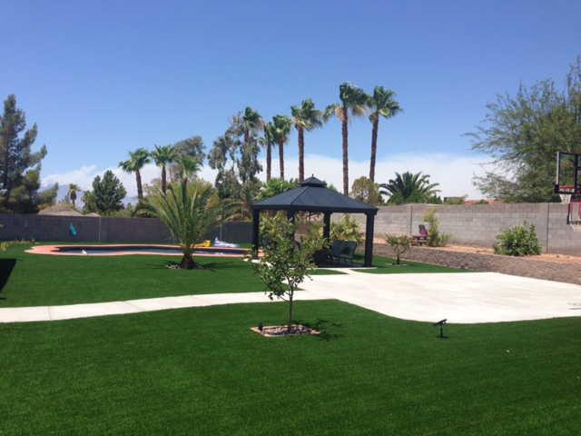 Outdoor Carpet Franklin, Wisconsin Landscaping Business, Small Backyard Ideas