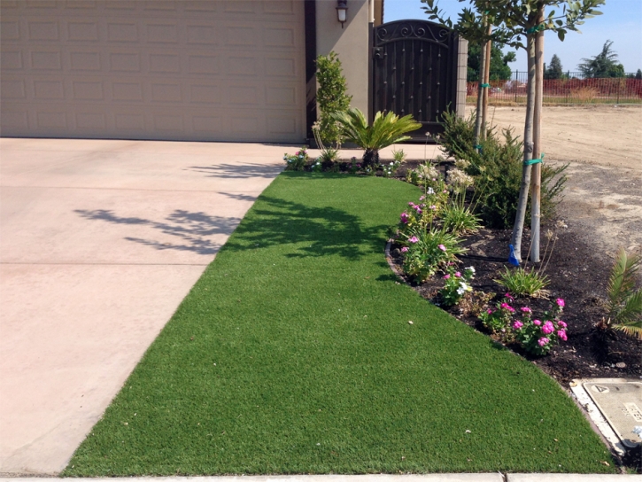 Synthetic Lawn Ashwaubenon, Wisconsin Home And Garden, Front Yard Landscaping Ideas